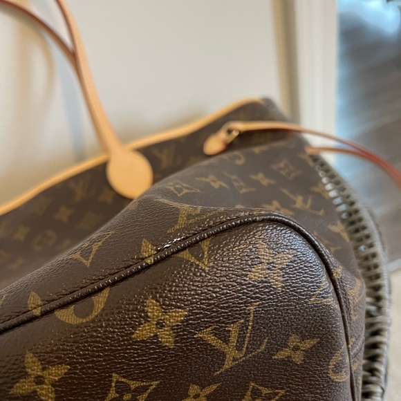 Louis Vuitton Neverfull MM Monogram - Picture 4 of 7